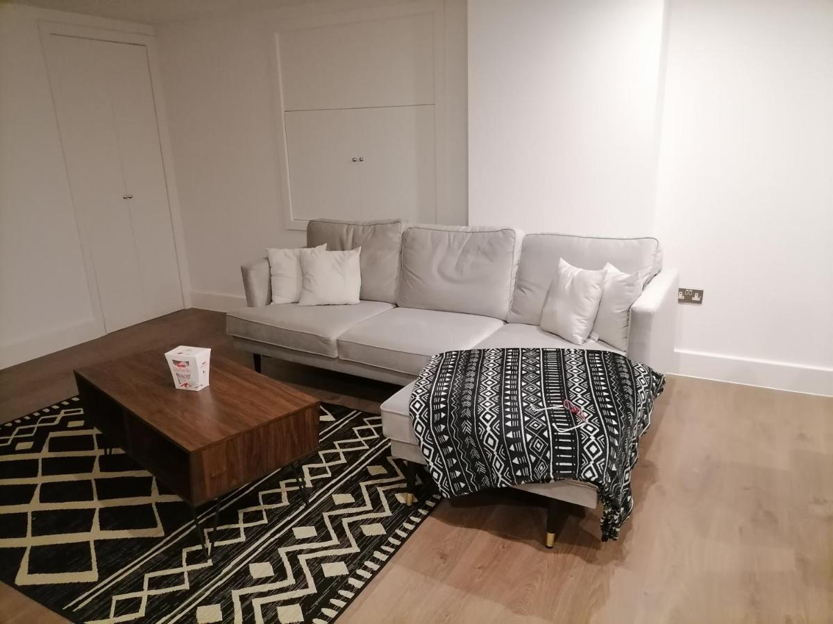 Stunning Rooms By Nine Elms Station Лондон Экстерьер фото