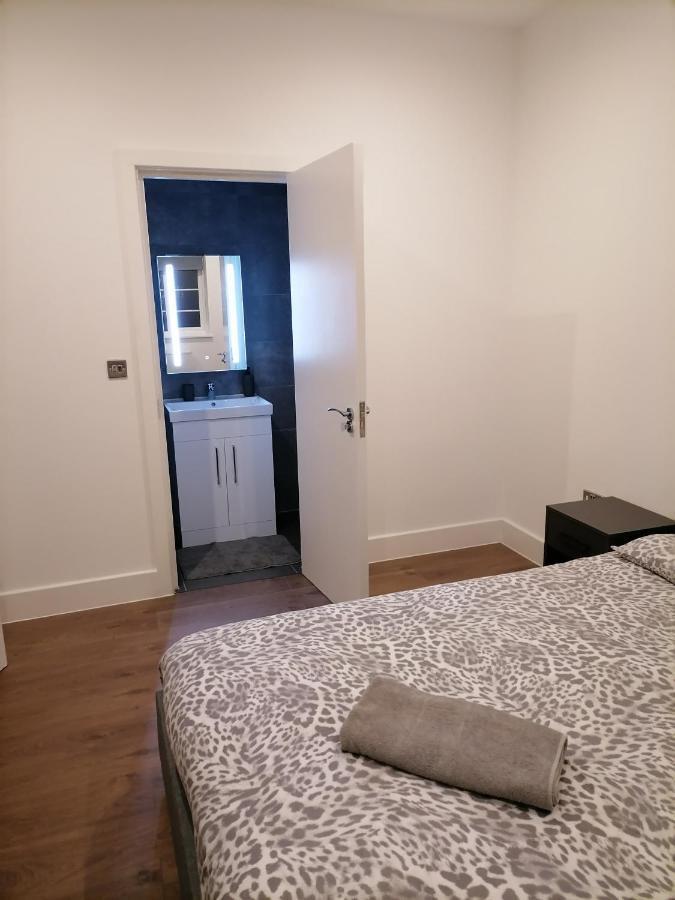 Stunning Rooms By Nine Elms Station Лондон Экстерьер фото