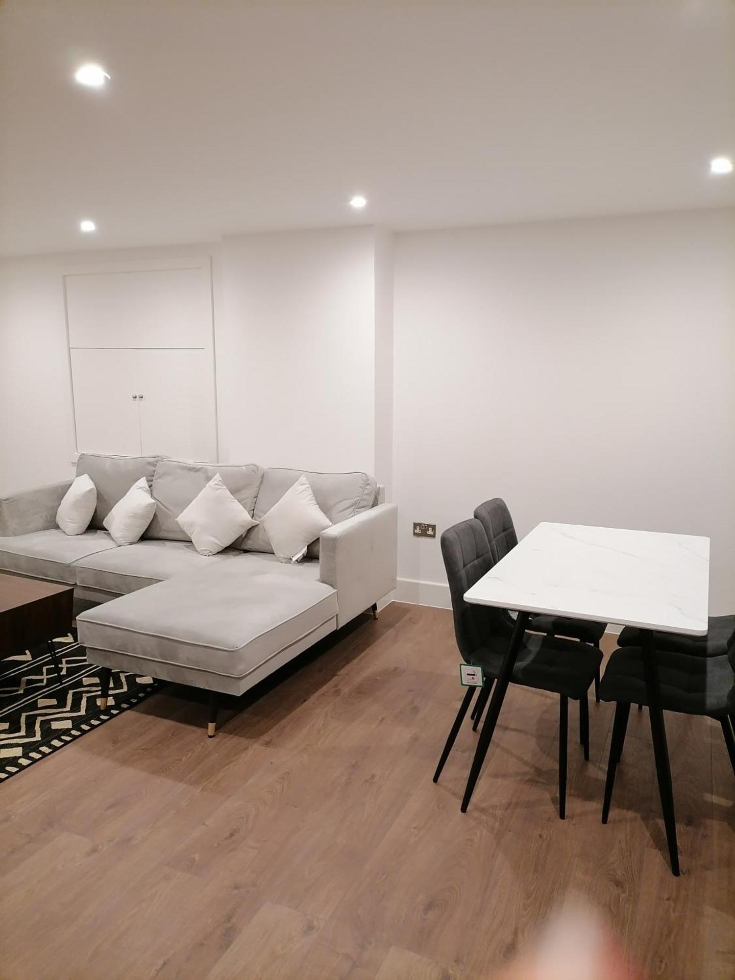 Stunning Rooms By Nine Elms Station Лондон Номер фото