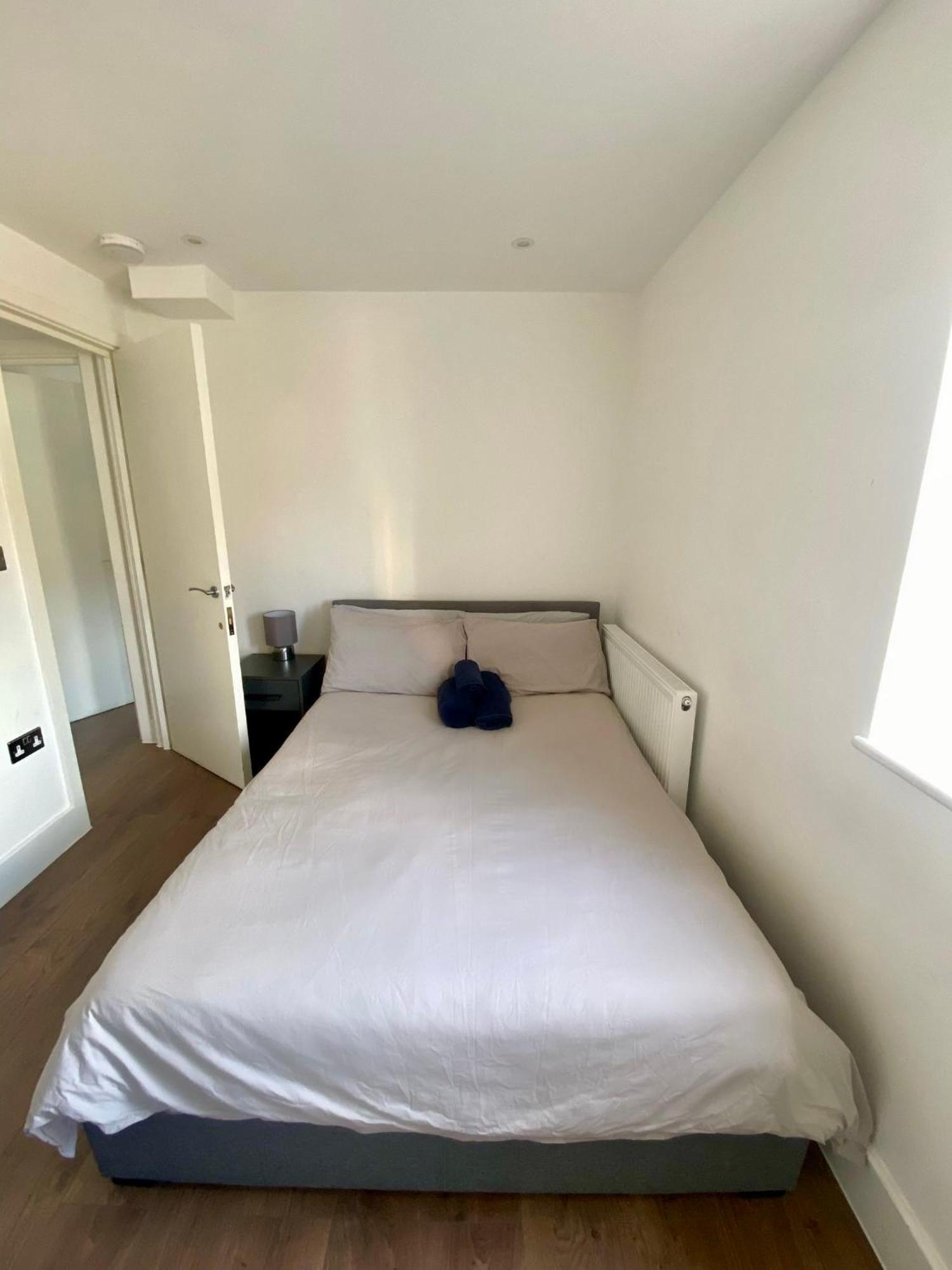 Stunning Rooms By Nine Elms Station Лондон Экстерьер фото